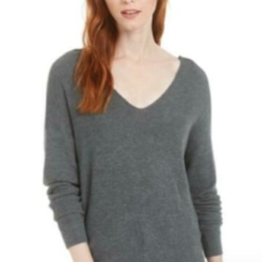 Bar III Women's Wear 2 Ways Twist Sweater Grey Size XL